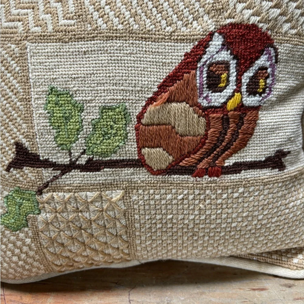 Vintage Bargello Brown Owl Needlepoint Accent Pillow Size 12” x 12”
